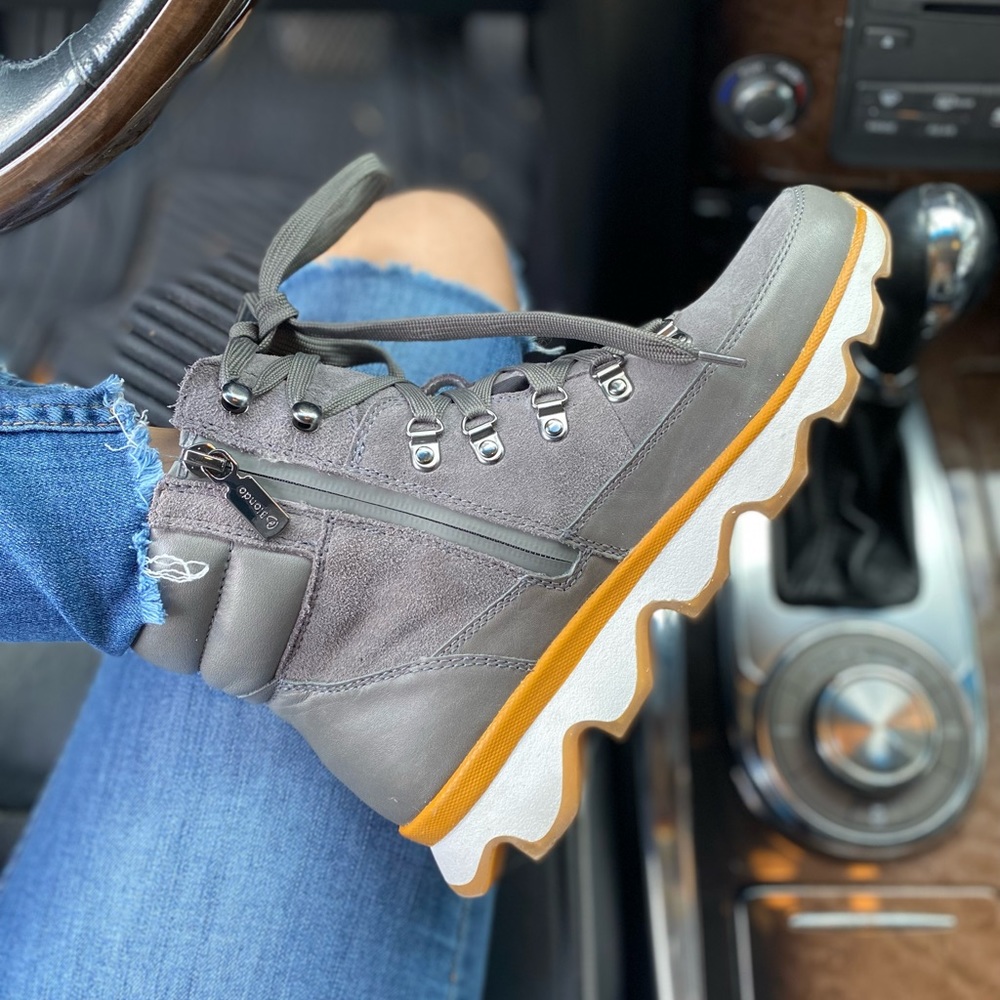 Blondo Waterproof Boot